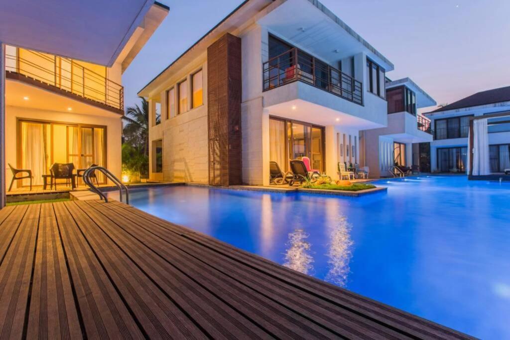 Ochre Villa- Luxury Property In Assagaon / Vagator Kültér fotó